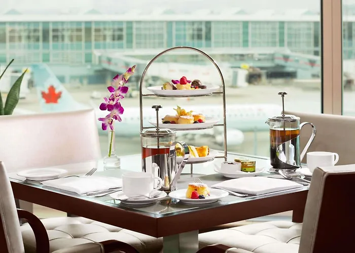 Fairmont Vancouver Airport In-Terminal Hotel Richmond